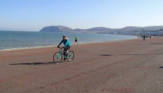 Local cycle routes Bikewales route 6